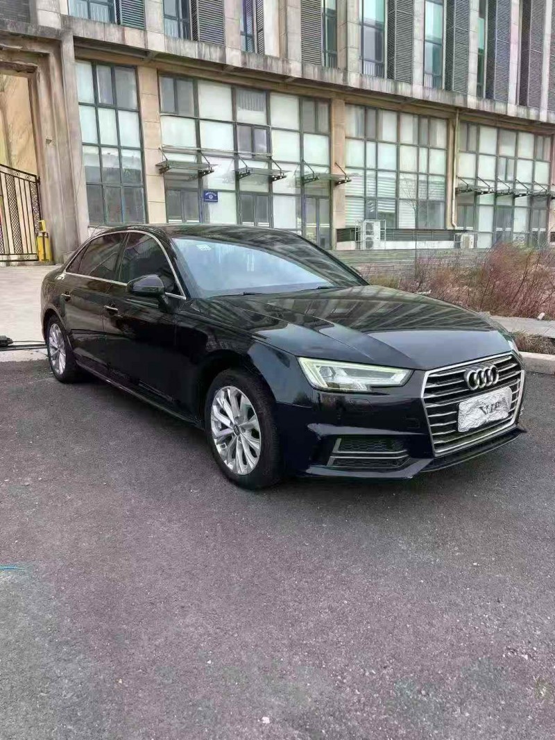 烟台19年奥迪A4L2