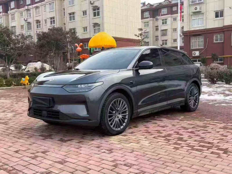 烟台23年零跑汽车C112