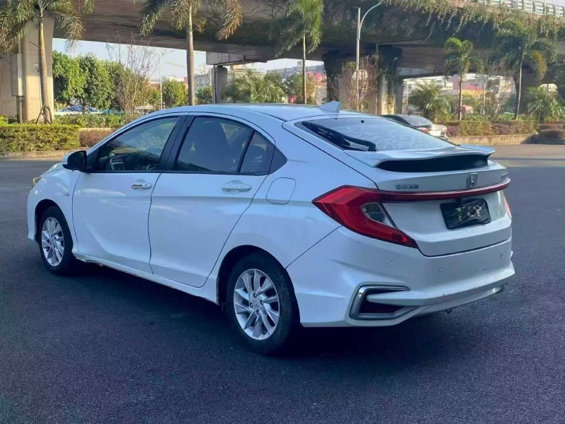 漳州17年本田竞瑞8