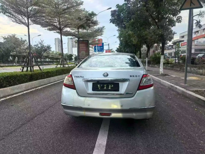 漳州11年日产天籁9