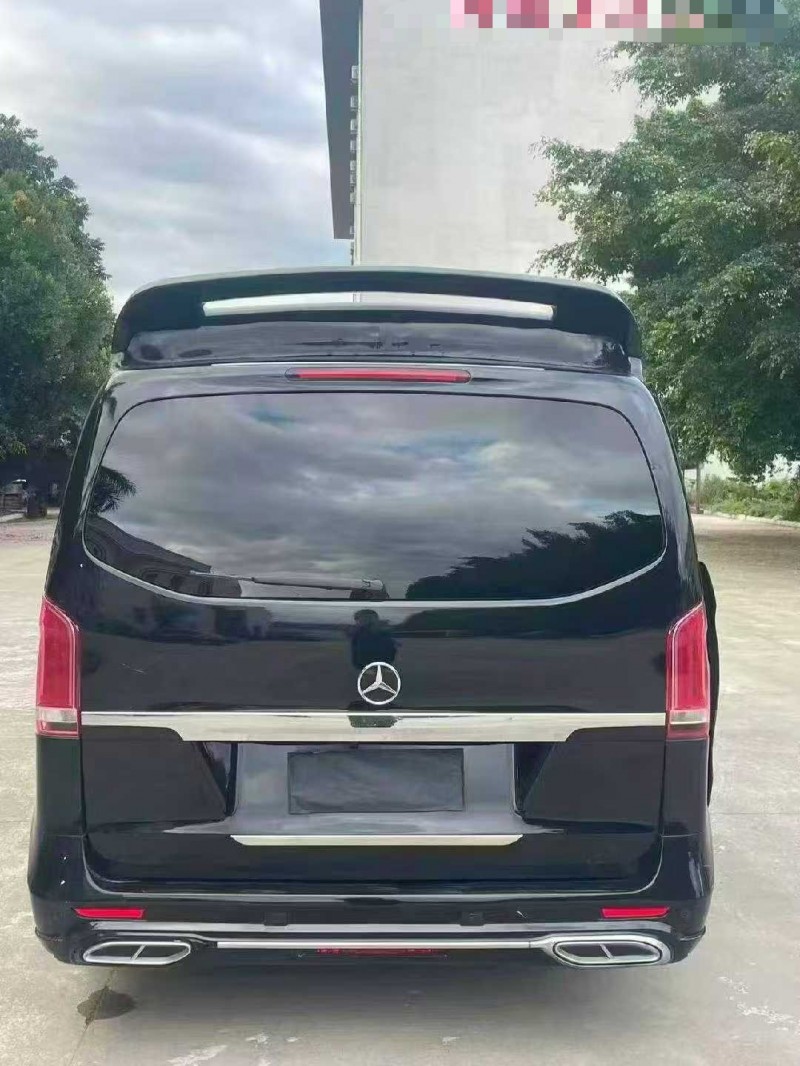 漳州21年奔驰威霆9