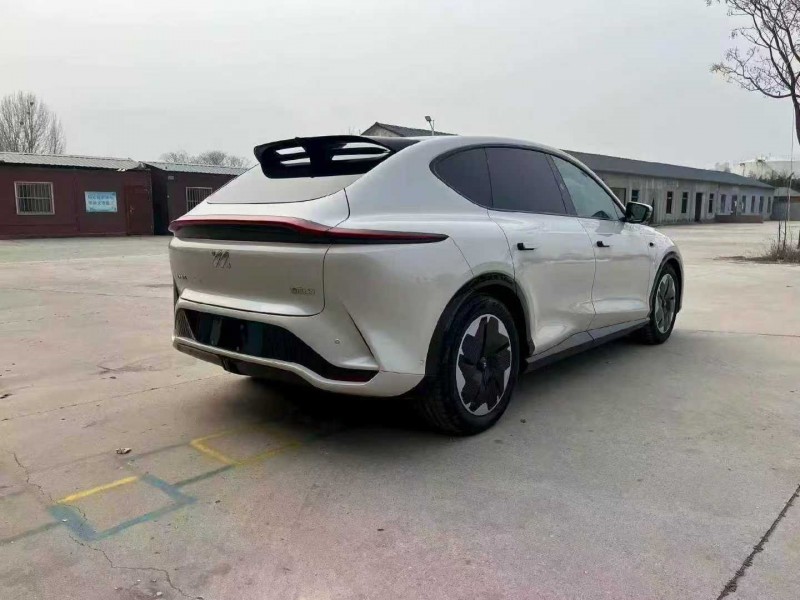 烟台24年智己LS77