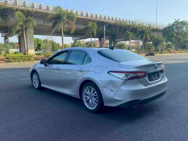 漳州20年丰田凯美瑞8