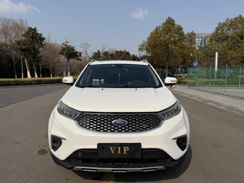 常州19年福特领界1