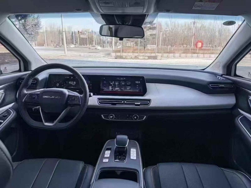 吉林24年北汽新能源EU系列6