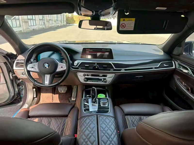 漳州22年宝马7系5