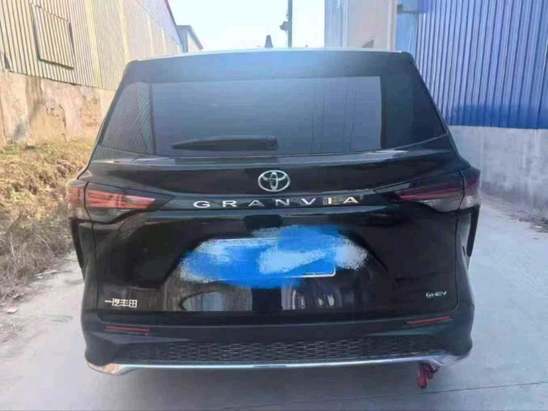 枣庄24年丰田格瑞维亚9