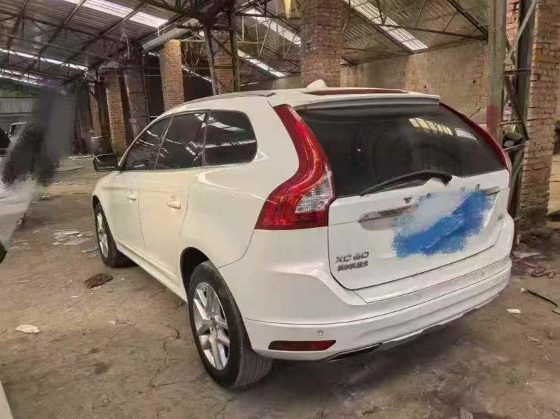 潍坊17年沃尔沃XC607