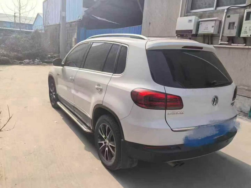 东营16年大众途观8