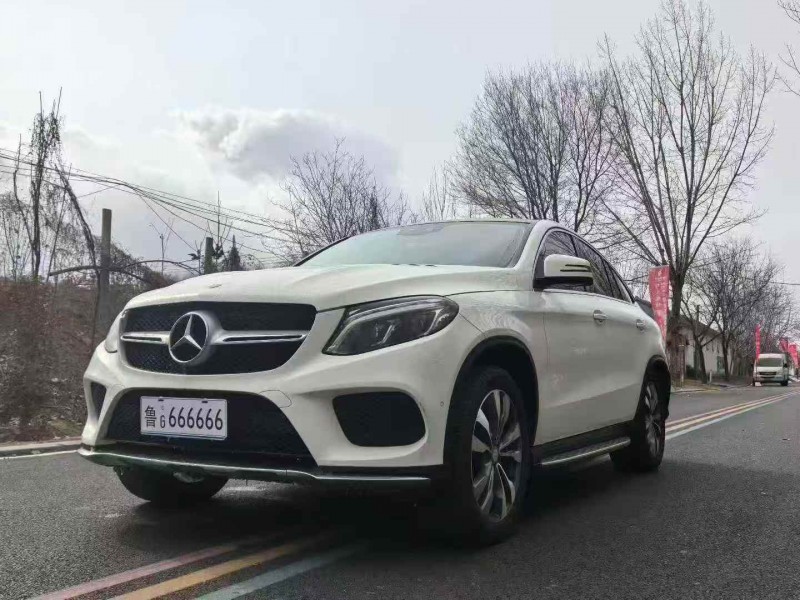 烟台19年奔驰GLE3