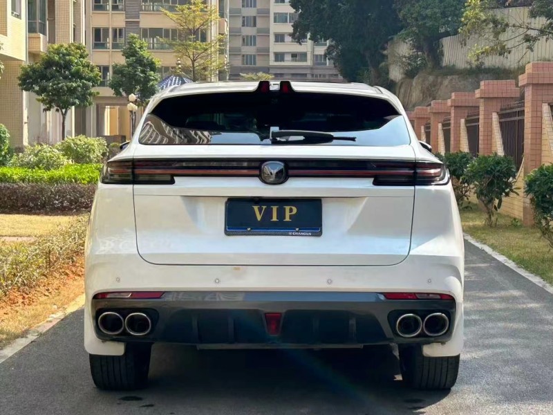 东莞21年长安汽车UNI8