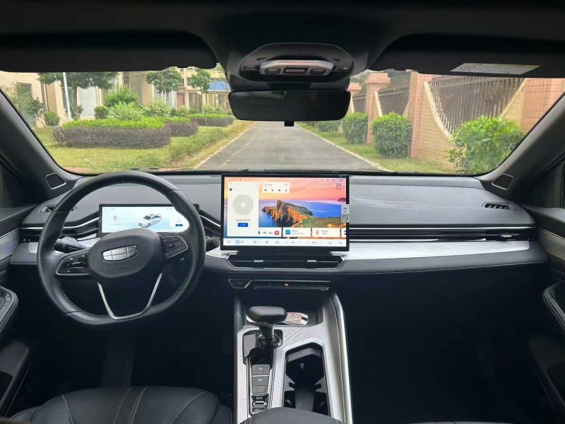 东莞25年吉利星瑞4