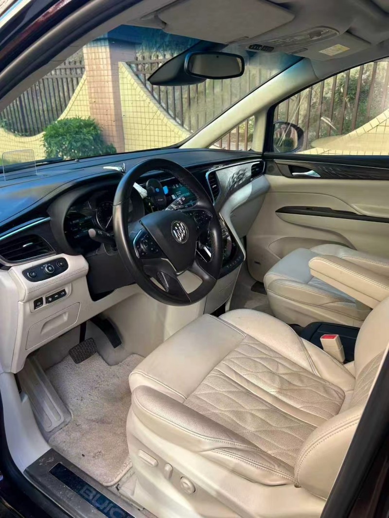 东莞17年别克GL86