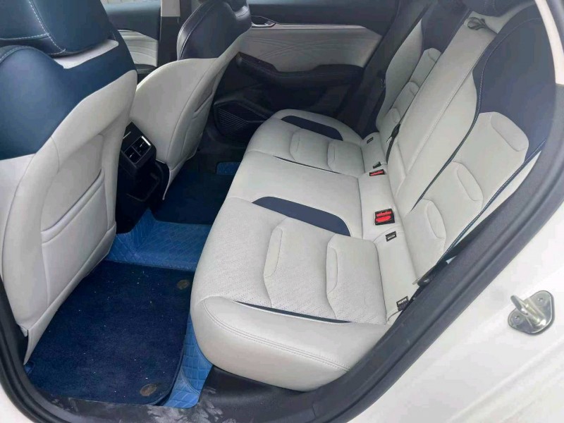 张家口23年吉利星瑞5