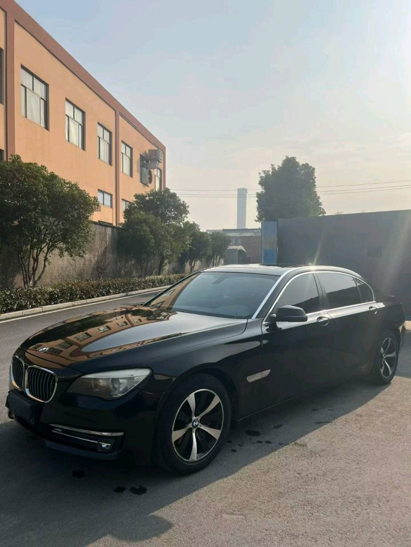 杭州14年宝马7系3