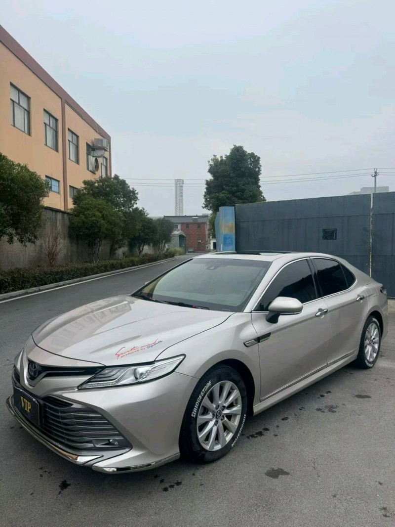 杭州18年丰田凯美瑞2
