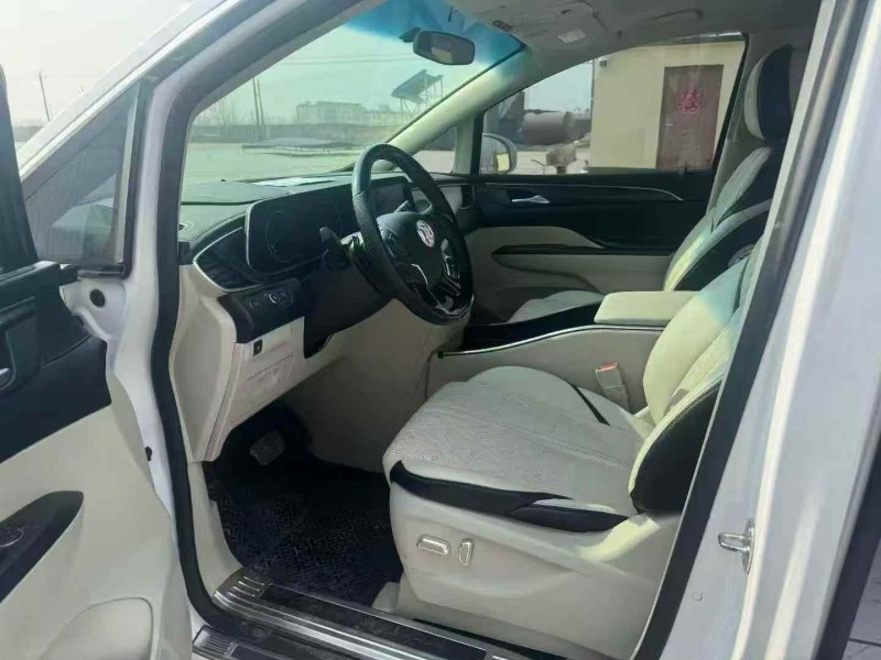 烟台22年别克GL84