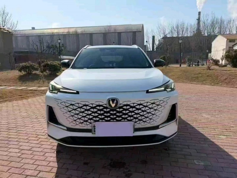 新乡25年长安汽车CS551