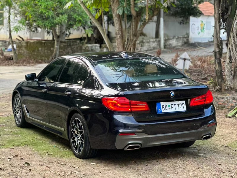 湛江17年宝马5系4