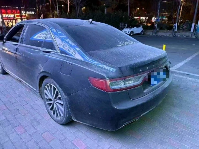 青岛20年林肯大陆5