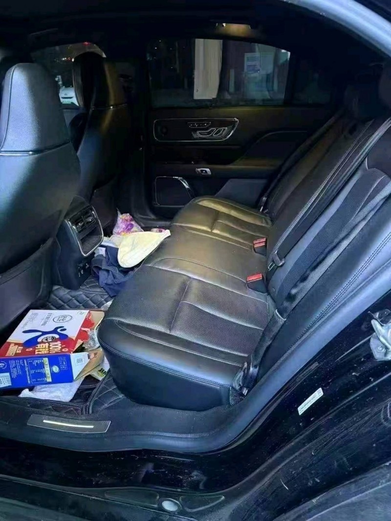 青岛20年林肯大陆6