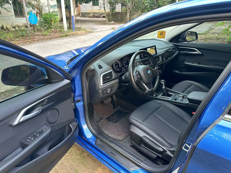 湛江19年宝马1系6