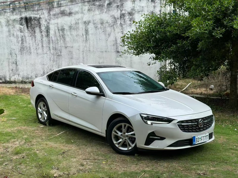 湛江22年别克君威2