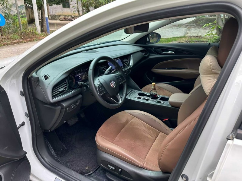 湛江22年别克君威9