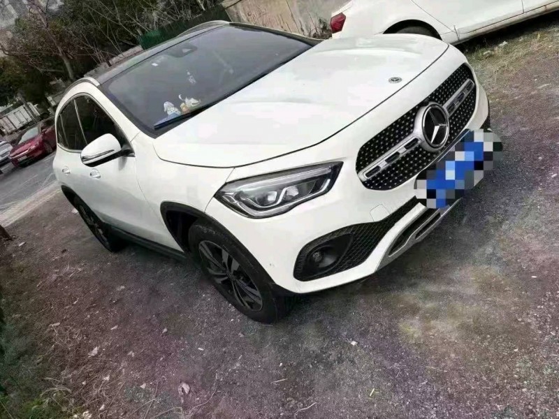 杭州22年奔驰GLA2