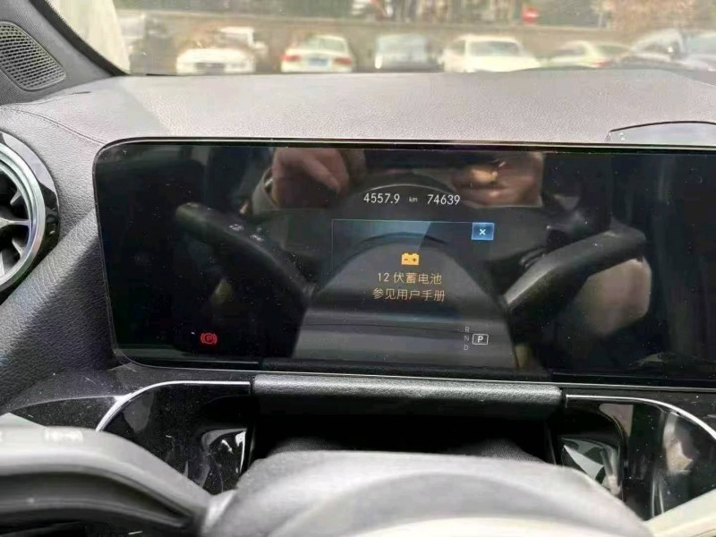 杭州22年奔驰GLA5