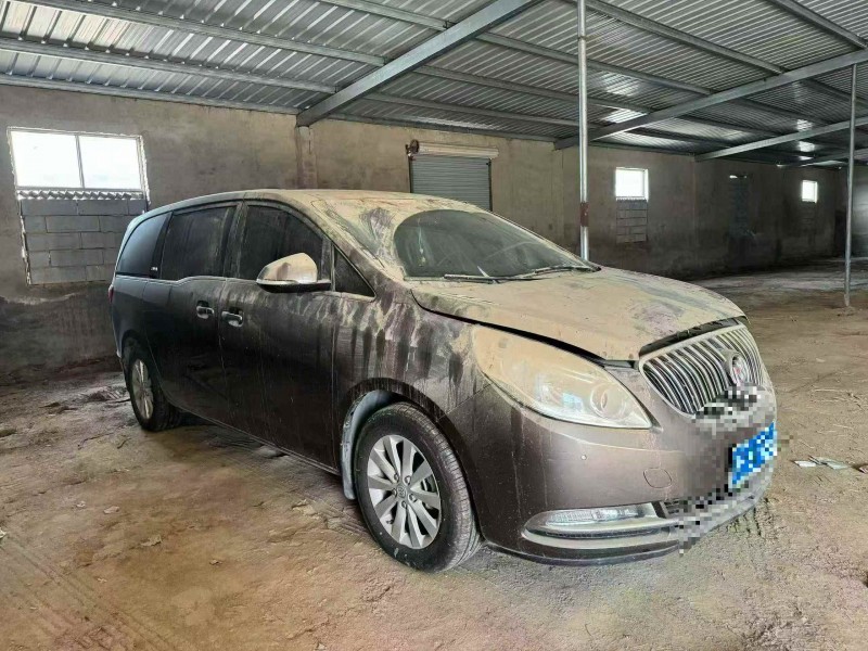 烟台16年别克GL83