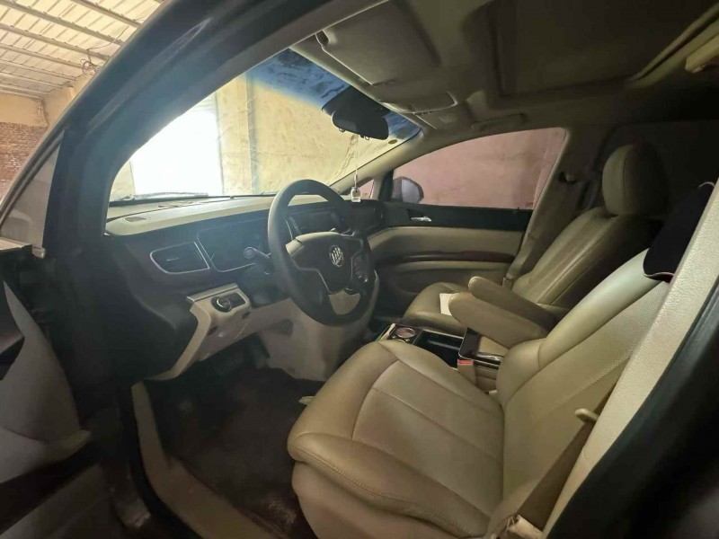 烟台16年别克GL86