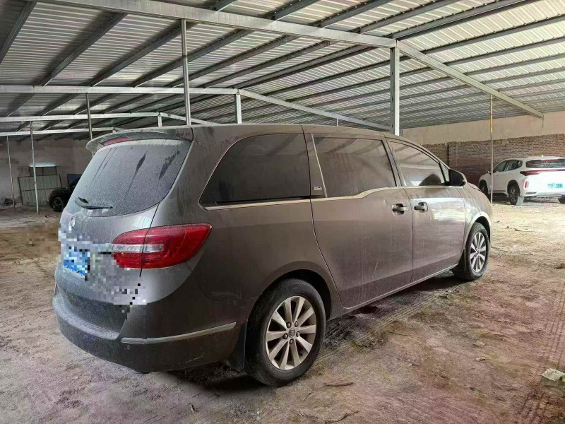 烟台16年别克GL87