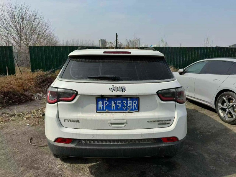 东营18年Jeep指南者9