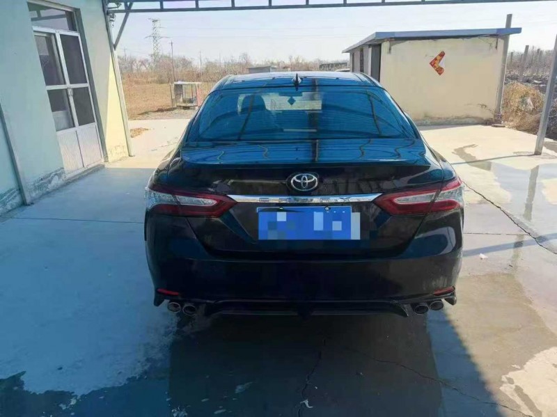 枣庄22年丰田凯美瑞9