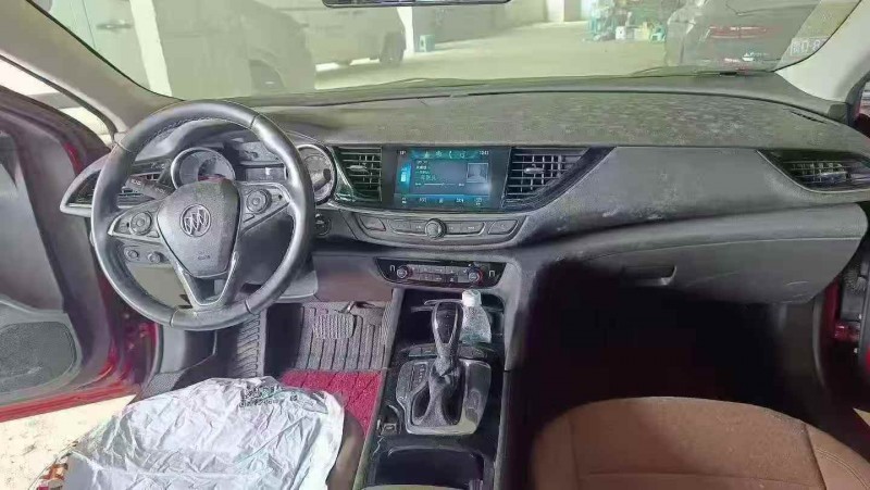 黔西南19年别克君威6