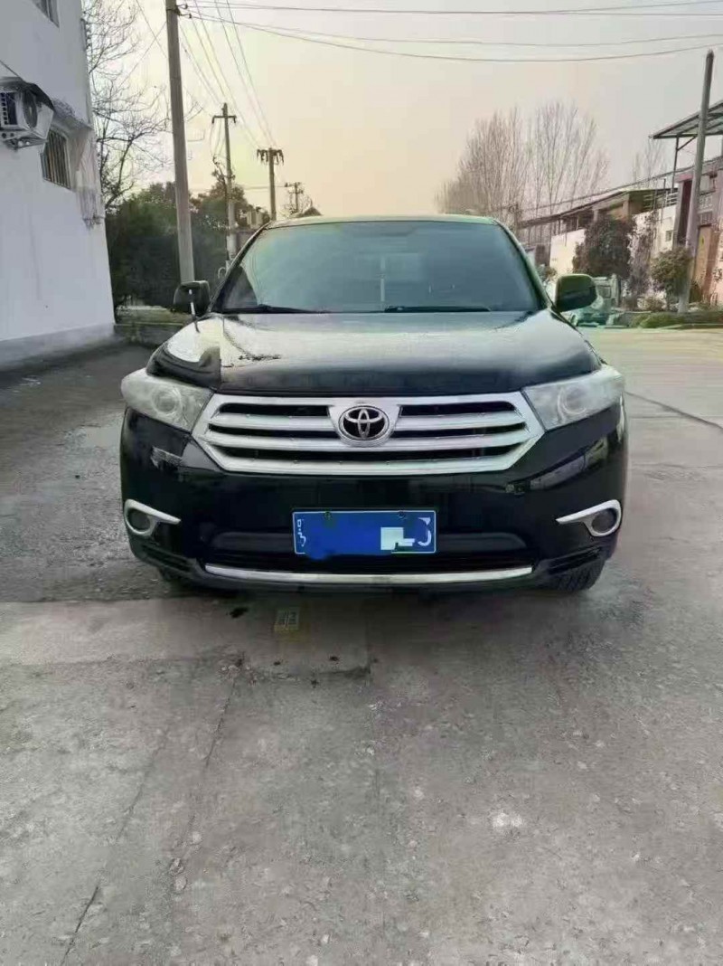 东营14年丰田汉兰达1