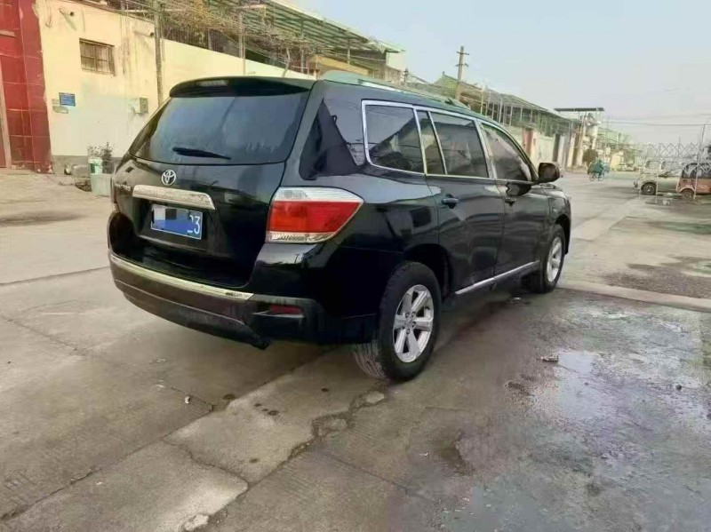 东营14年丰田汉兰达7