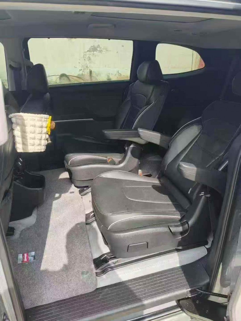 鹤壁25年现代库斯图5