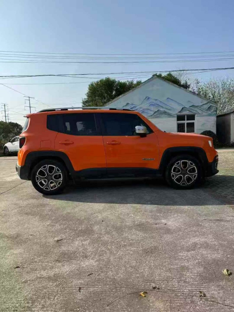 淮南16年Jeep自由侠8