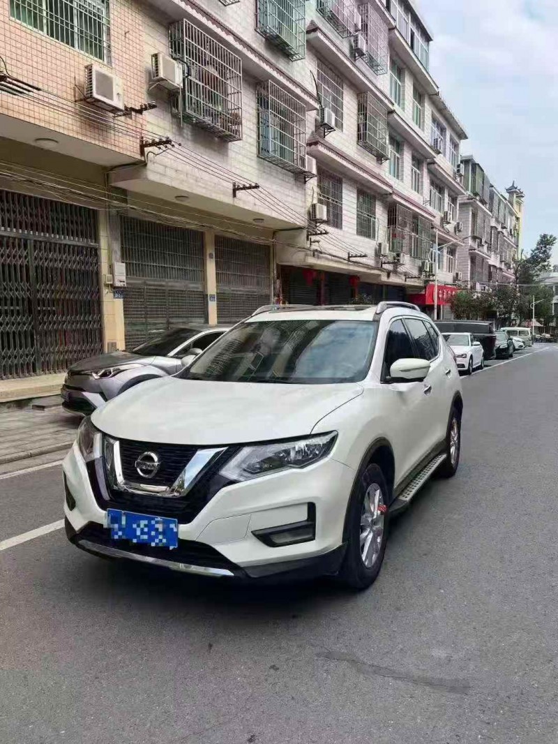 邵阳20年日产奇骏2