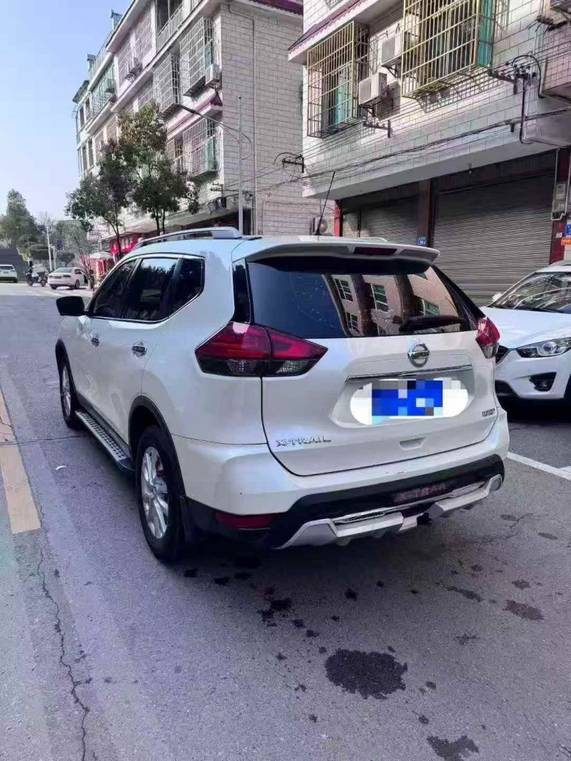 邵阳20年日产奇骏7