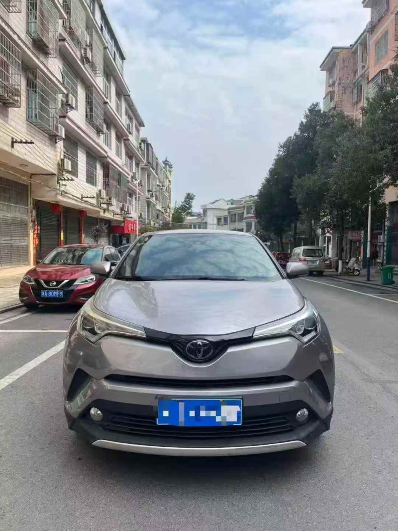 岳阳19年丰田奕泽1