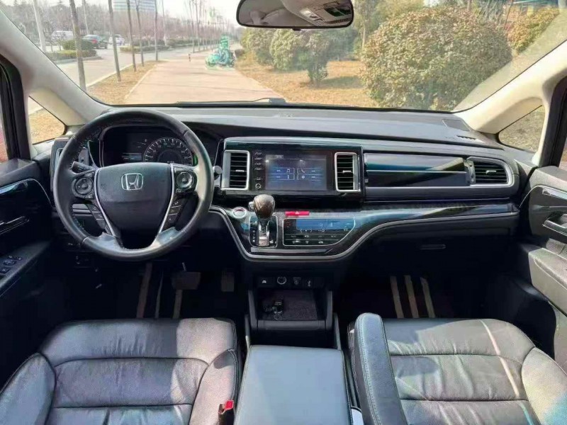 烟台21年本田艾力绅5