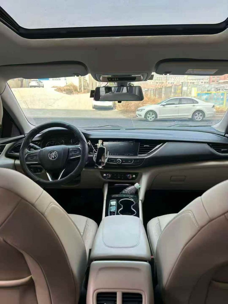 烟台20年别克君威4