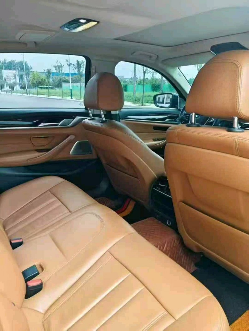 邢台18年宝马5系4