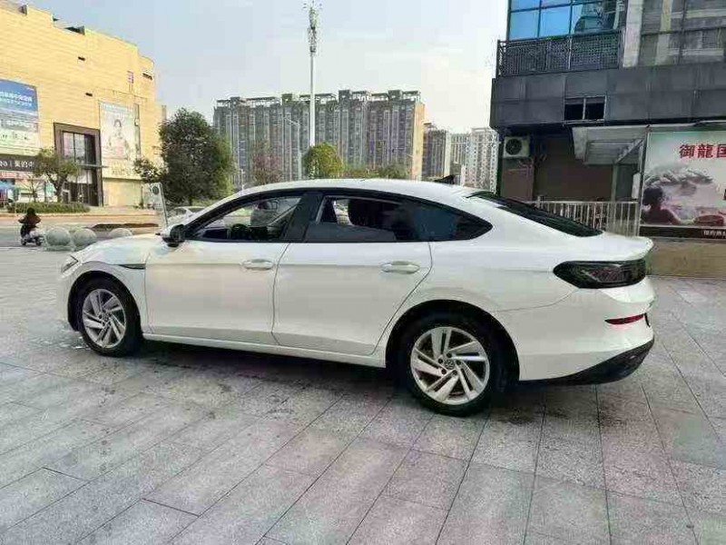 吉安23年大众凌渡8