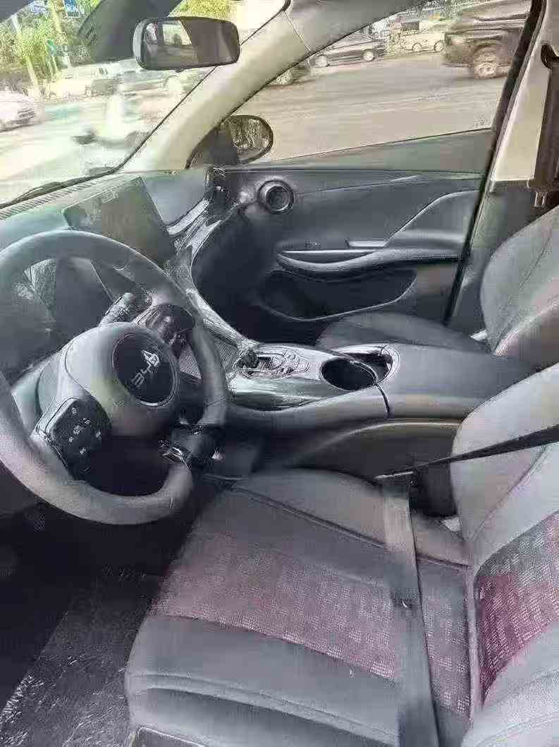 北海24年比亚迪E24