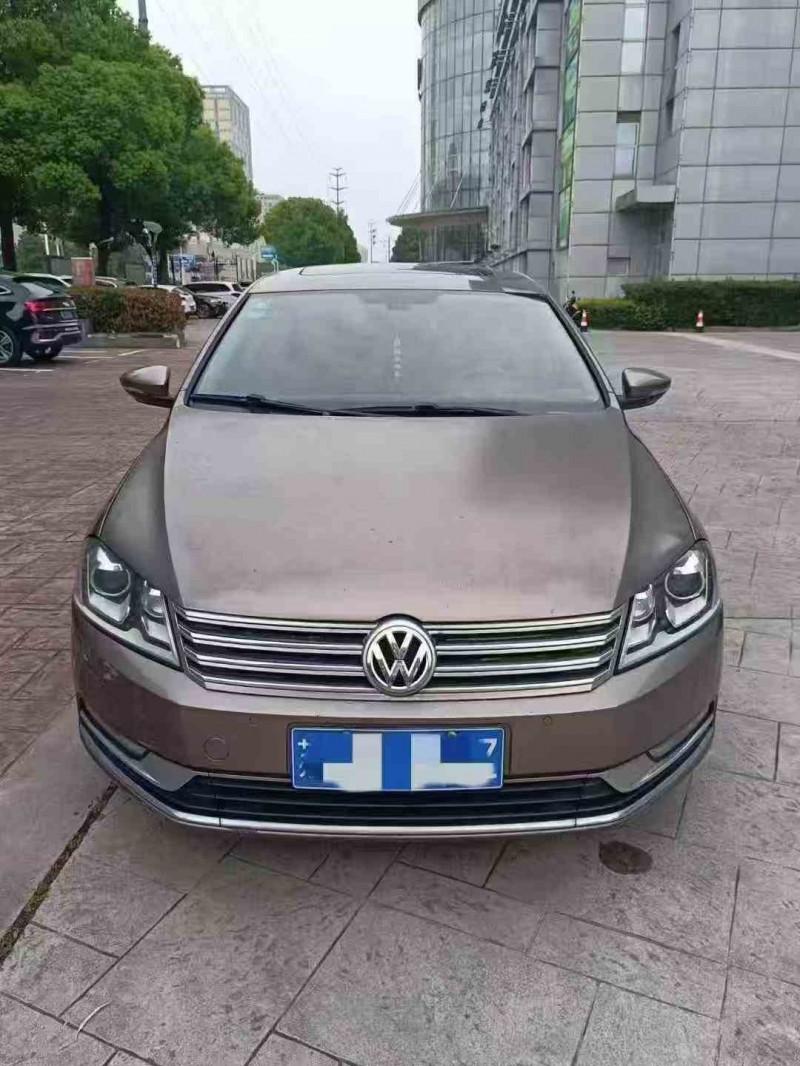 苏州16年大众迈腾1