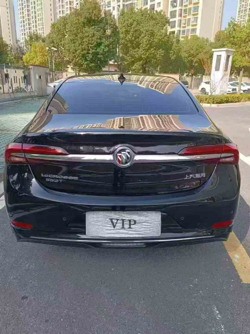 南通20年别克君越9